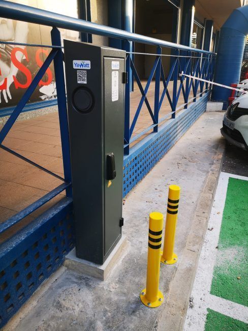 POSTE DE RECARGA LA MARINA FINESTRAT